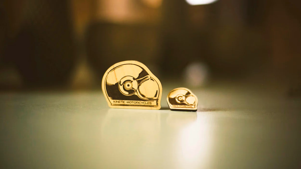 BULLITT Magnet & Pin