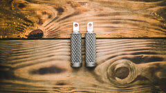 Heavy Knurl Footpegs – Carbon Composite Aggressive Grip for Harley Sportster
