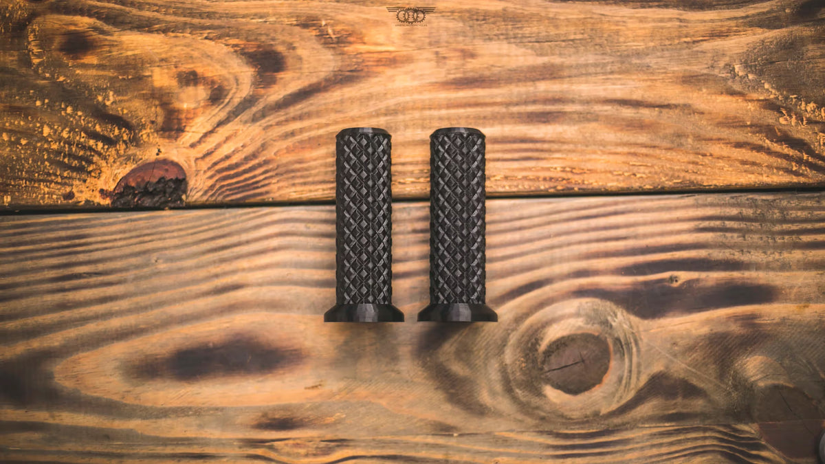 Heavy Knurl Grips – High-Performance Motorcycle Handlebar Grips