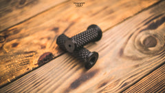 Heavy Knurl Grips – High-Performance Motorcycle Handlebar Grips