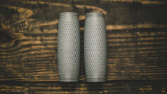 Wide Knurl Grips for 1″ Motorcycle Handlebars