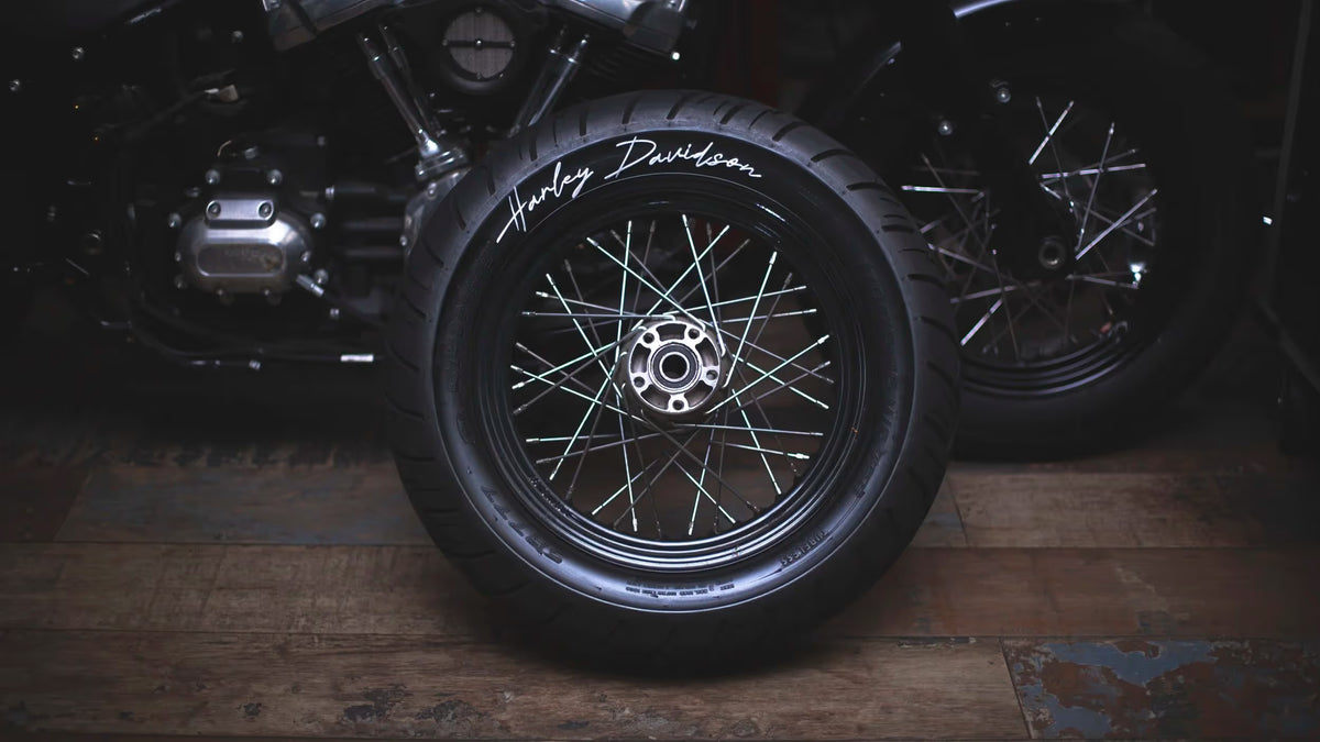 Handwritten Urethane Tire Lettering – Vintage Custom Look for Harley-Davidson Softail