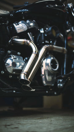 TILT TIG-Welded 304 Stainless Steel 2-2 Exhaust for M8 Harley Softail