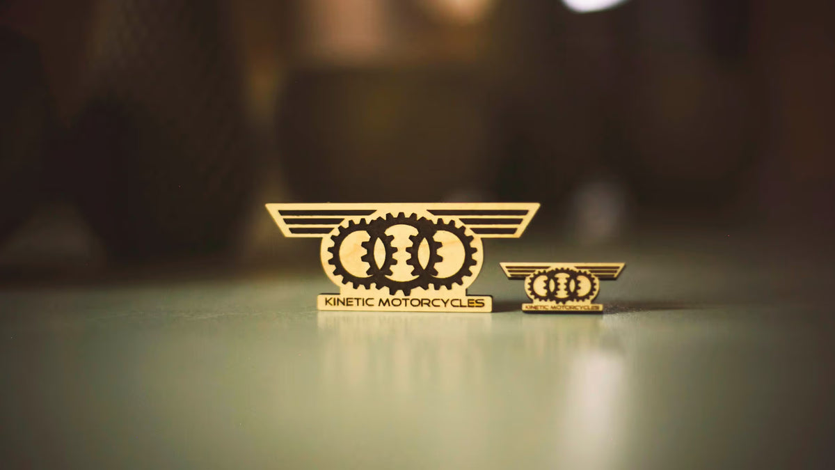 Logo Magnet & Pin