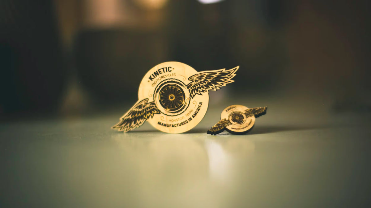 Wings Magnet & Pin